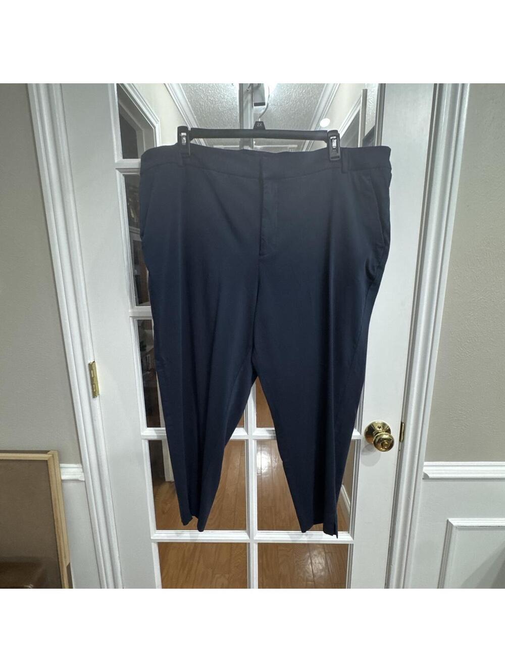 Liverpool Los Angeles Women's Navy and Black Trousers